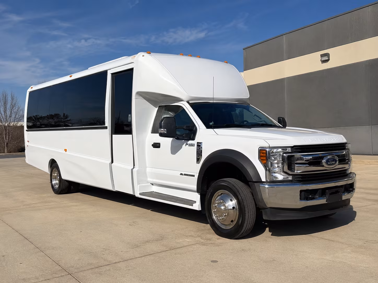 buses for museum and cultural field trips in ventura county