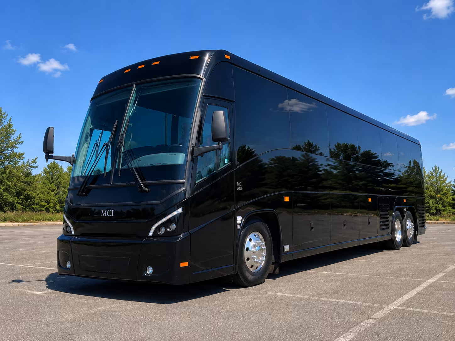 charter bus service for oxnard corporate and conference travel