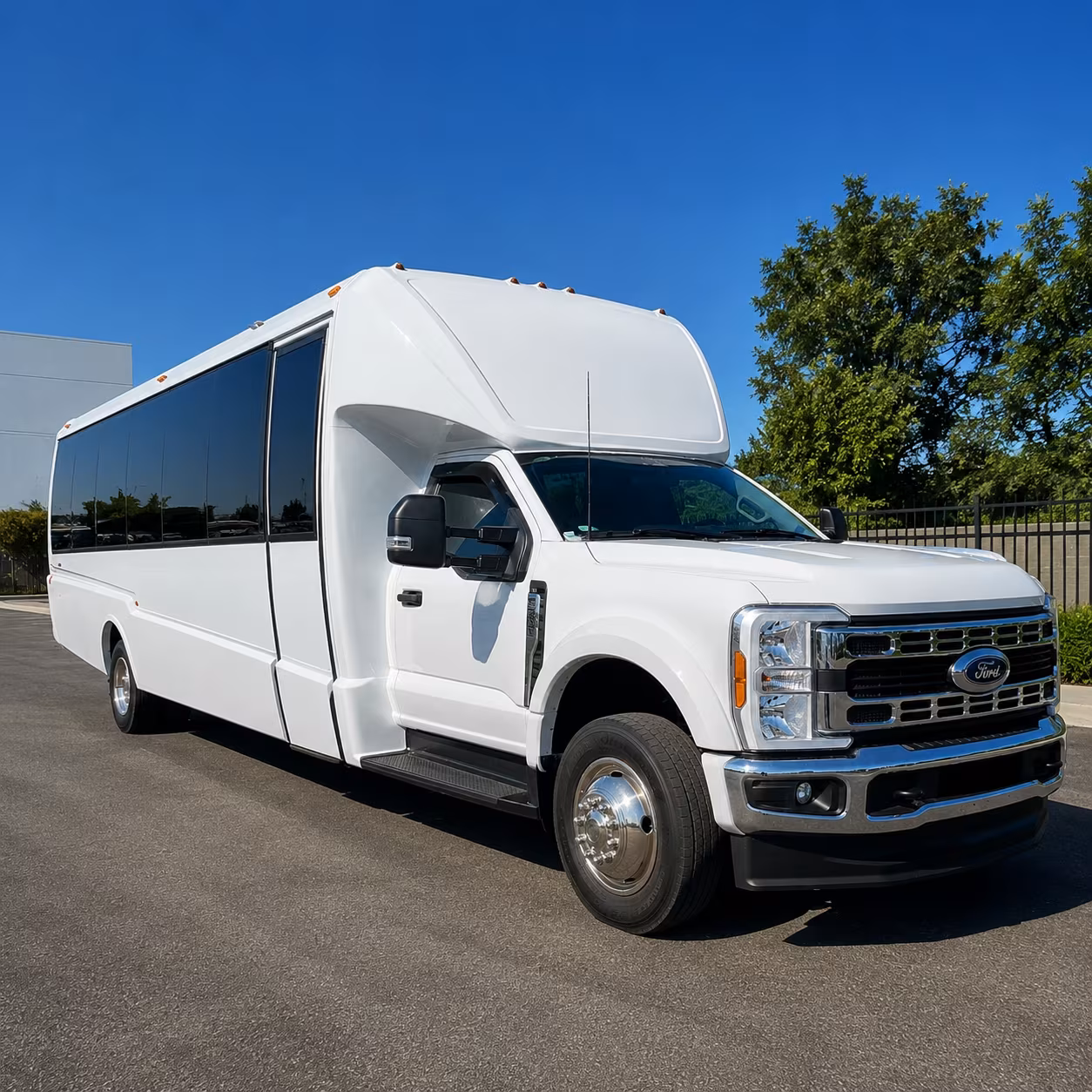 charter buses for oxnard strawberry festival and outdoor event transportation