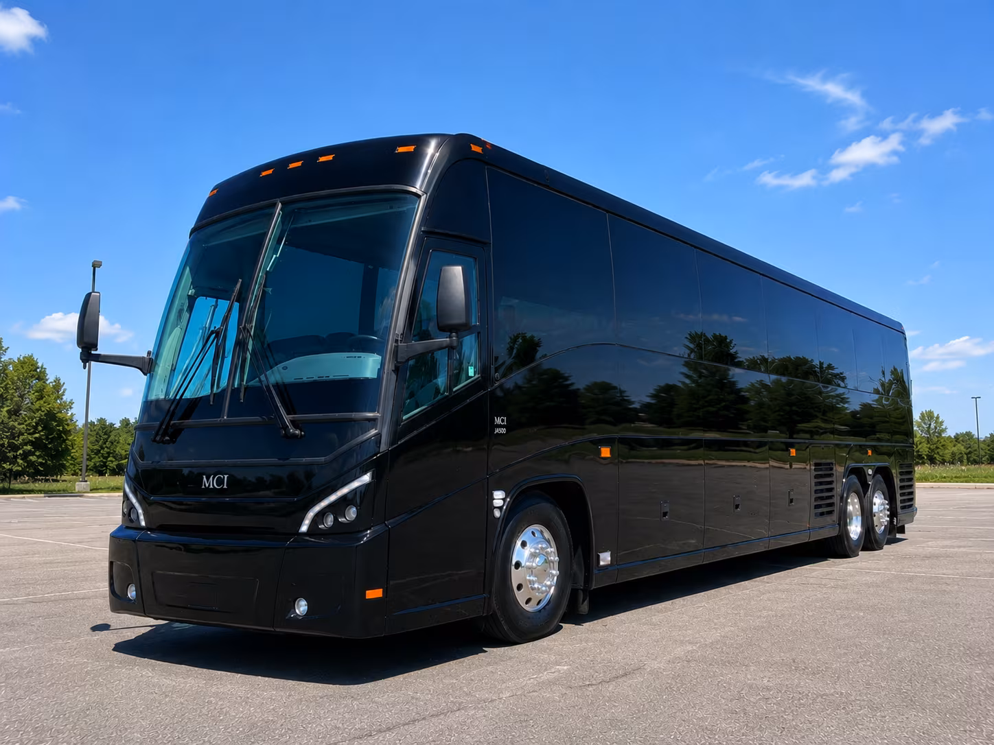 charter buses to the ventura county fairgrounds and festival grounds