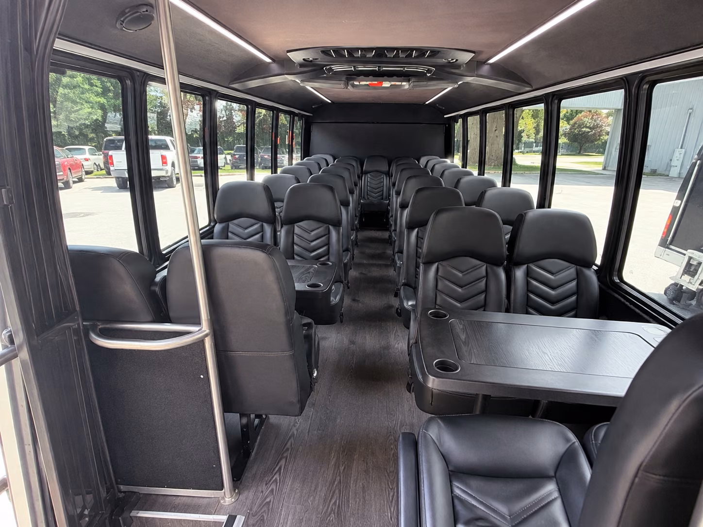 oxnard 15 passenger minibus interior