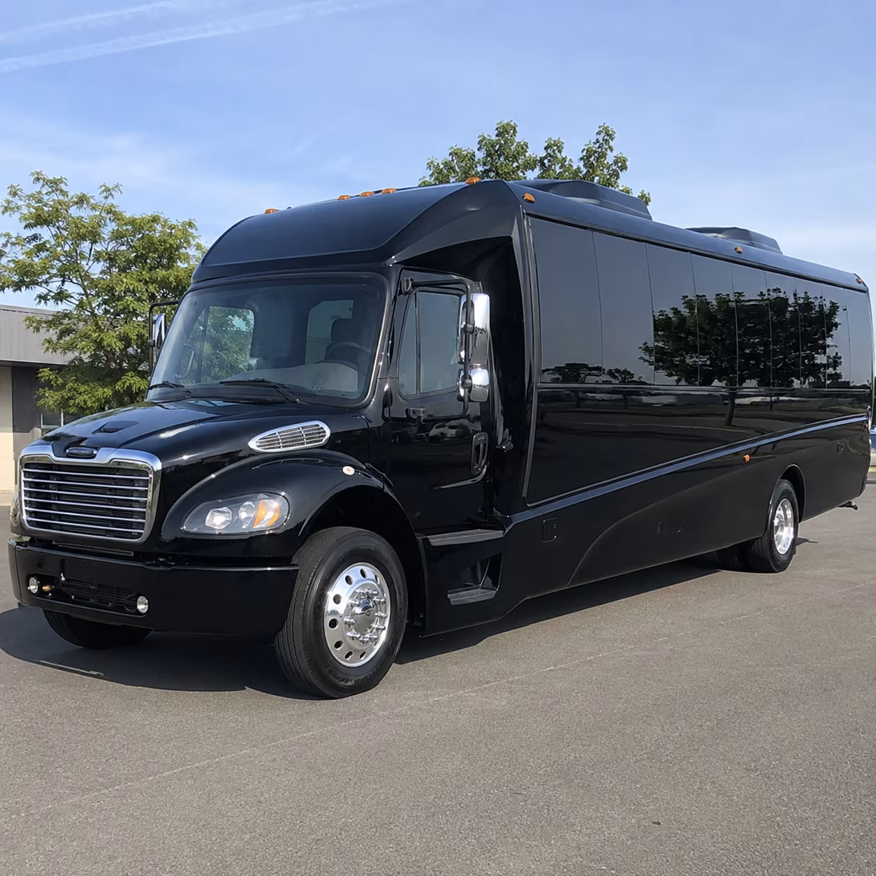 oxnard 25 passenger minibus