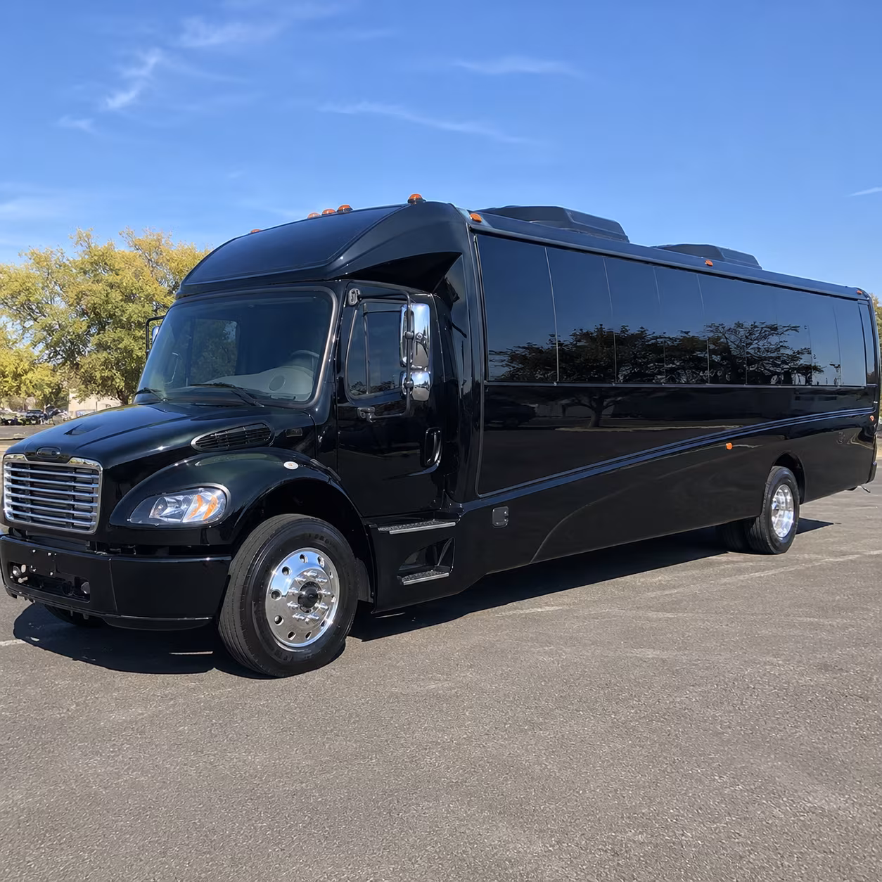 oxnard 30 passenger minibus