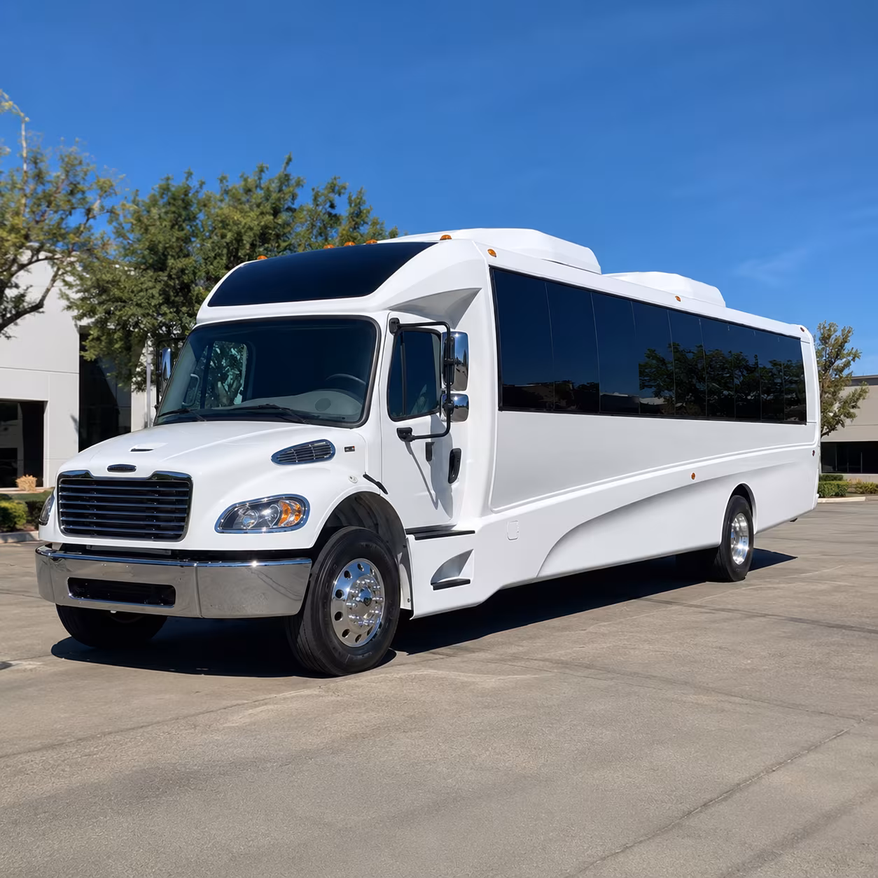 oxnard 35 passenger minibus